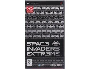 Space Invaders Extreme (PSP)