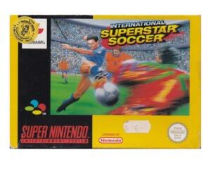 International Superstar Soccer (eur) m. kasse (slidt) og manual  (SNES)