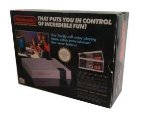 Nintendo 8 bit incl 2 pads (scn) (kosmetiske fejl) m. kasse og manual