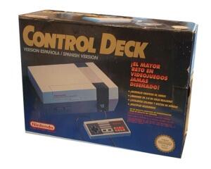 Nintendo 8 bit (esp) (kosmetiske fejl) incl 2 pad m. kasse og manual + (dansk kopi mannual)