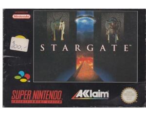 Star Gate (eur)  m. kasse (slidt) og manual (SNES)
