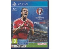 Pro Evolution Soccer (PES) 2016 (PS4)